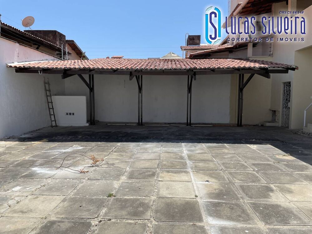 Casa à venda com 4 quartos, 350m² - Foto 47