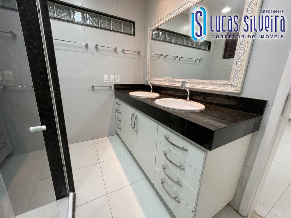 Casa à venda com 4 quartos, 350m² - Foto 33