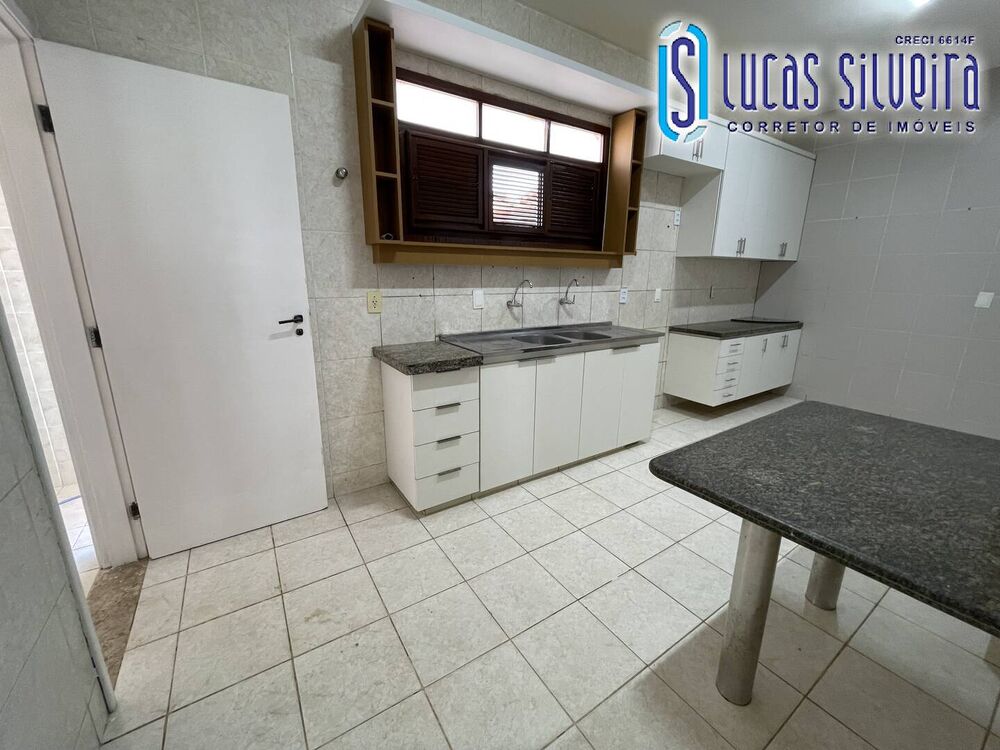 Casa à venda com 4 quartos, 350m² - Foto 39