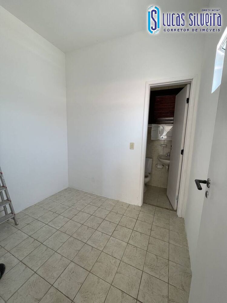 Casa à venda com 4 quartos, 350m² - Foto 42