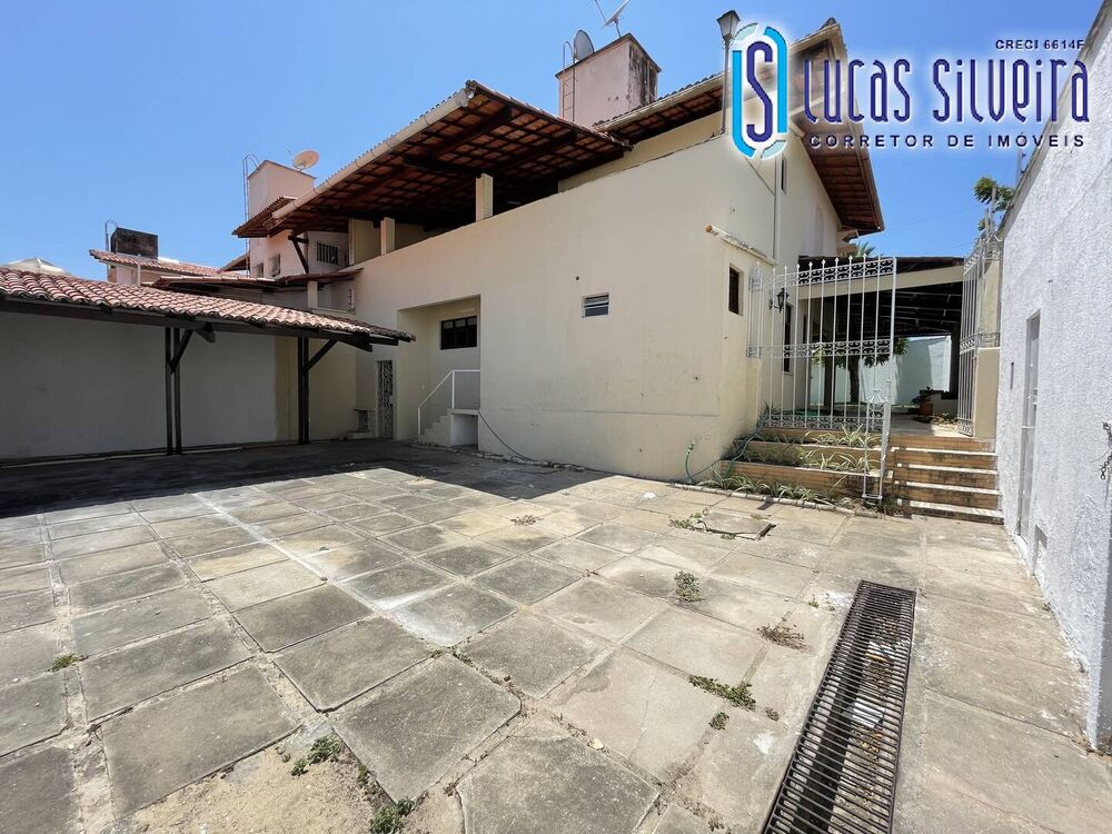 Casa à venda com 4 quartos, 350m² - Foto 46