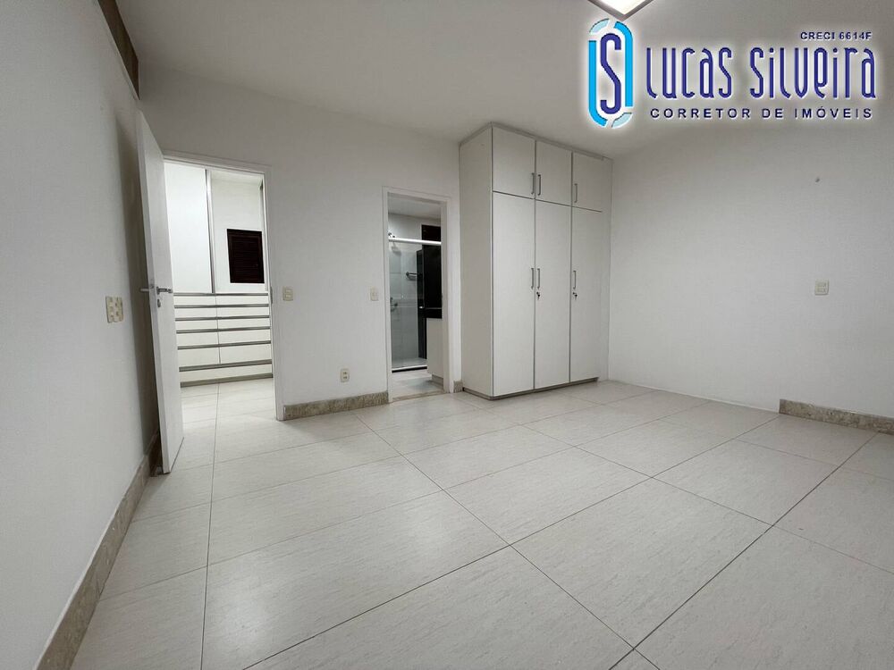Casa à venda com 4 quartos, 350m² - Foto 30
