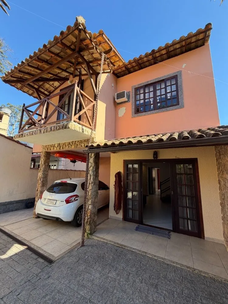 Casa, 3 quartos, 132 m² - Foto 1