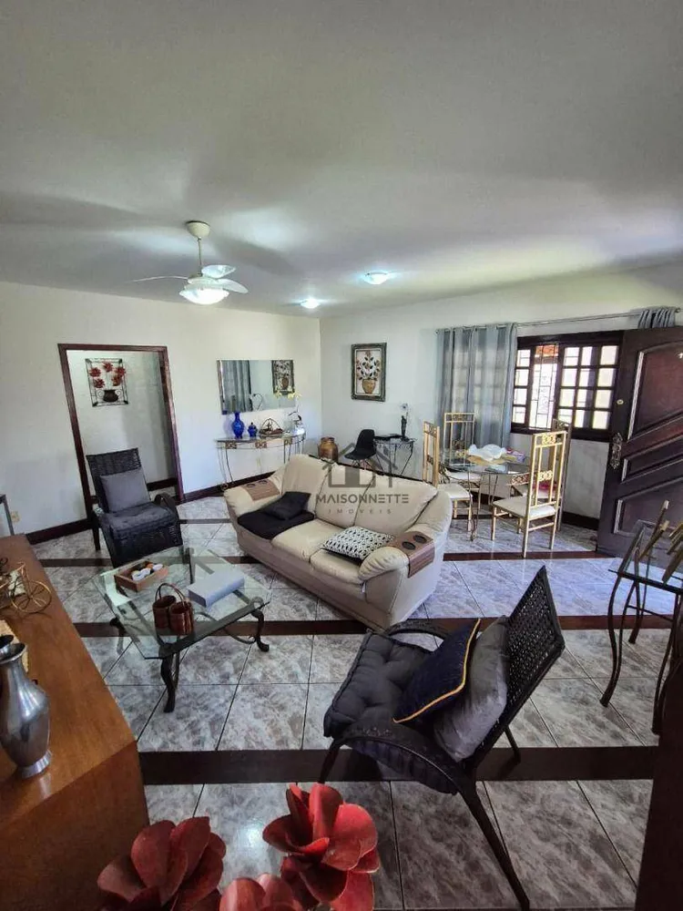 Casa, 3 quartos, 242 m² - Foto 13