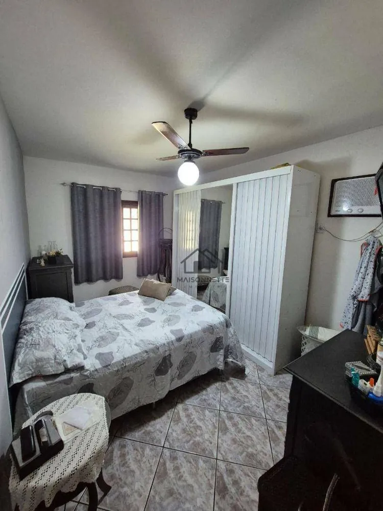 Casa, 3 quartos, 242 m² - Foto 20