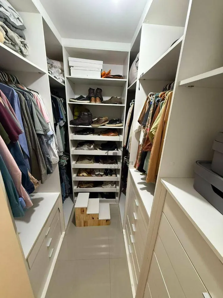 Casa, 4 quartos, 202 m² - Foto 32