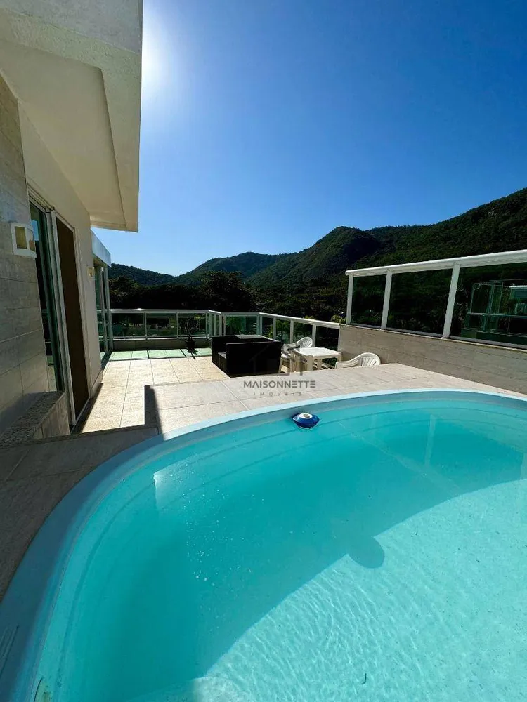 Cobertura, 3 quartos, 192 m² - Foto 2
