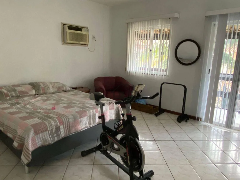 Casa, 4 quartos, 207 m² - Foto 15