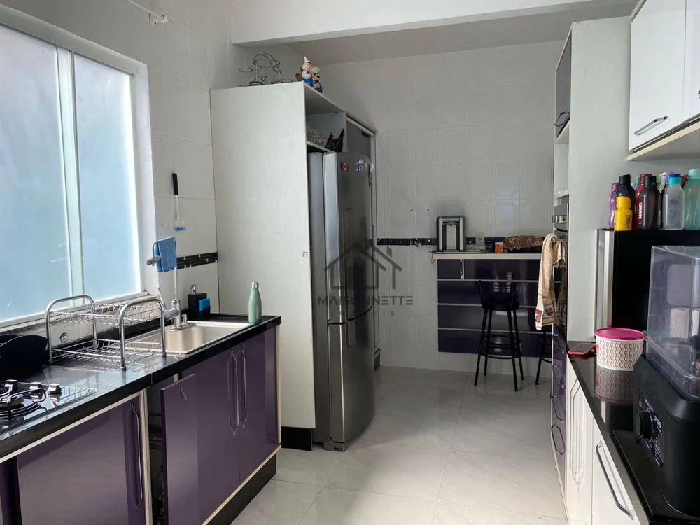 Casa, 4 quartos, 207 m² - Foto 8