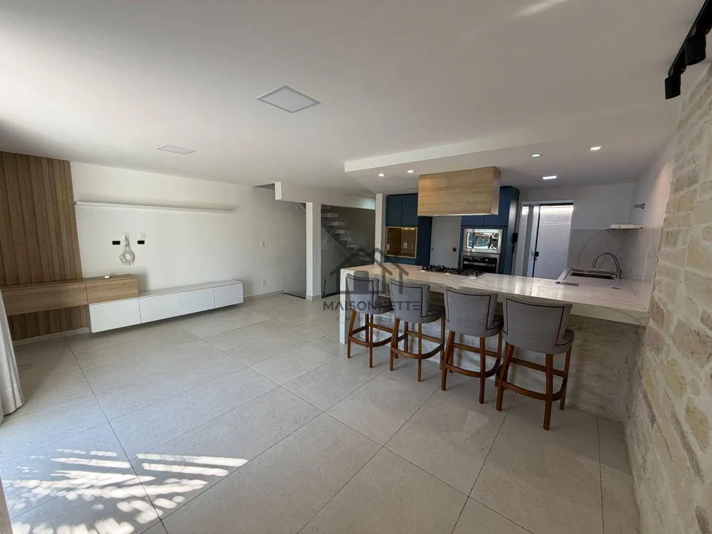 Casa, 3 quartos, 217 m² - Foto 40