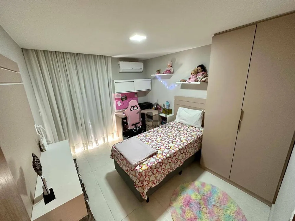 Casa, 3 quartos, 217 m² - Foto 2