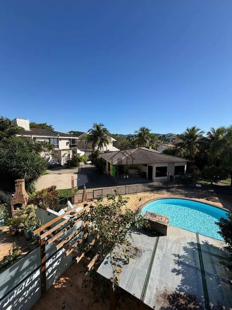 Casa, 3 quartos, 217 m² - Foto 13