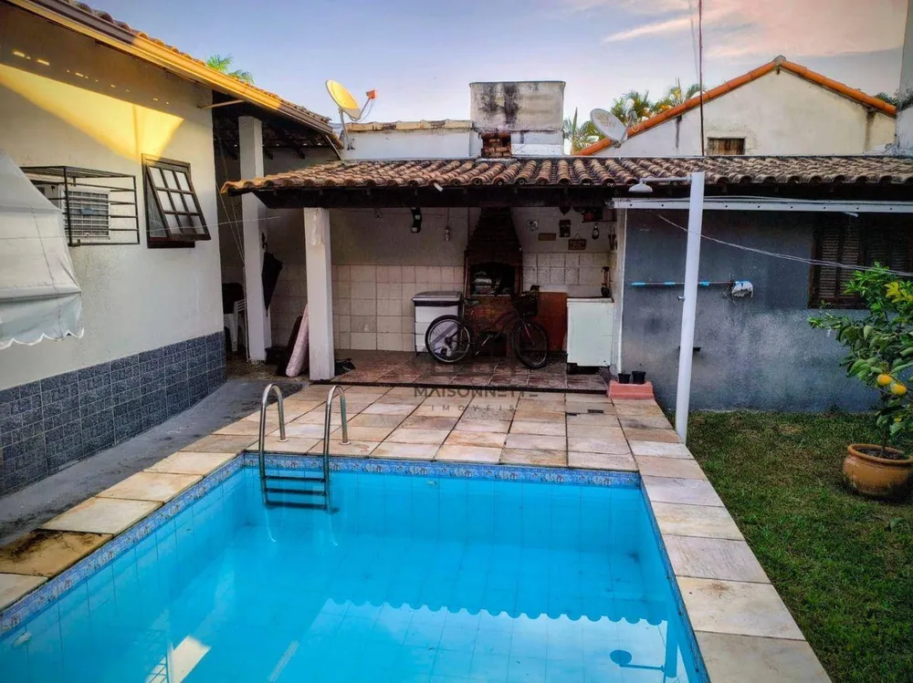 Casa, 3 quartos, 200 m² - Foto 6