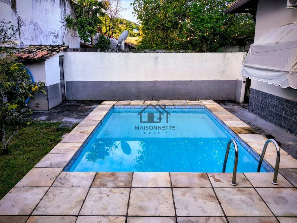 Casa, 3 quartos, 200 m² - Foto 7