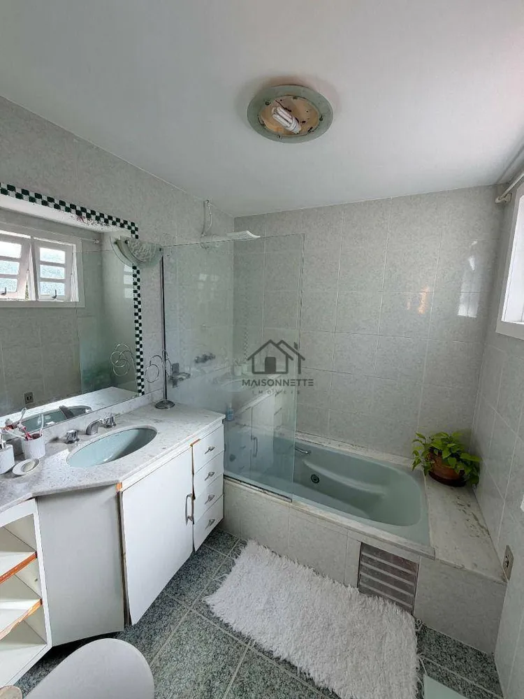 Casa, 4 quartos, 180 m² - Foto 27