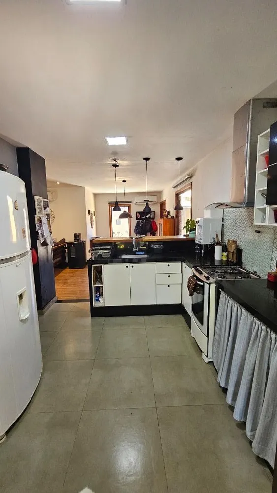 Casa, 3 quartos, 264 m² - Foto 29