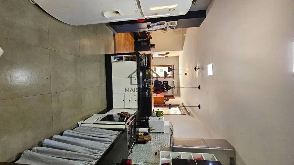 Casa, 3 quartos, 264 m² - Foto 28