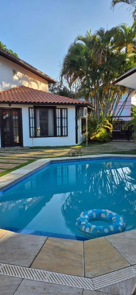 Casa, 4 quartos, 390 m² - Foto 1