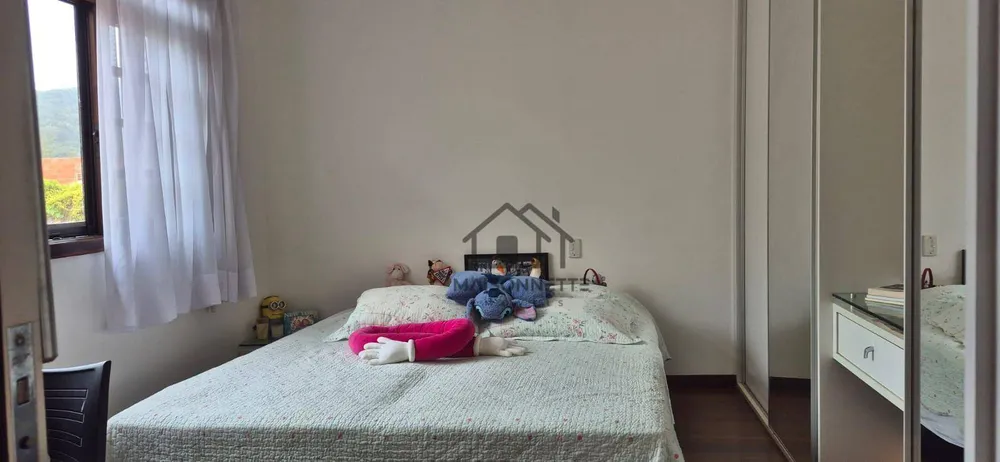 Casa, 4 quartos, 390 m² - Foto 24