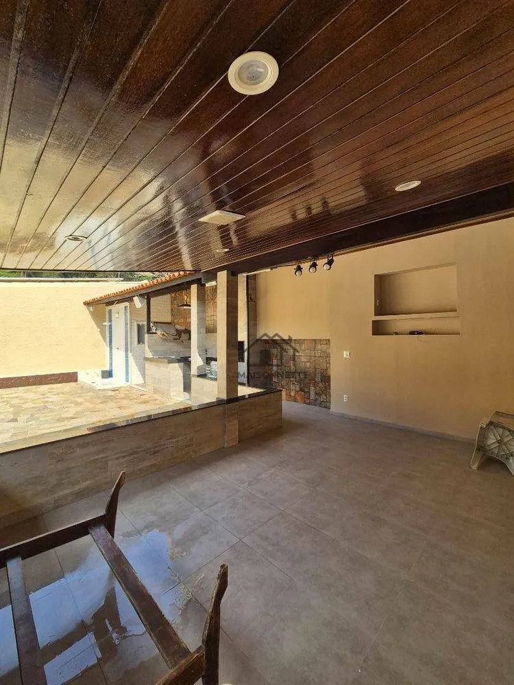 Casa, 3 quartos, 200 m² - Foto 8