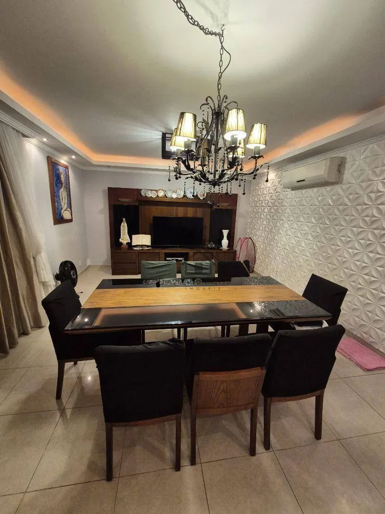 Casa, 3 quartos, 200 m² - Foto 16