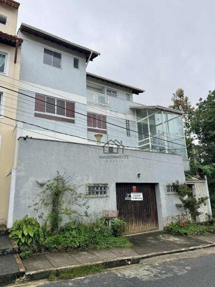 Casa, 3 quartos, 250 m² - Foto 3