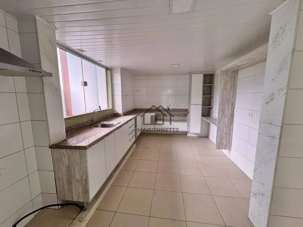 Casa, 3 quartos, 250 m² - Foto 9
