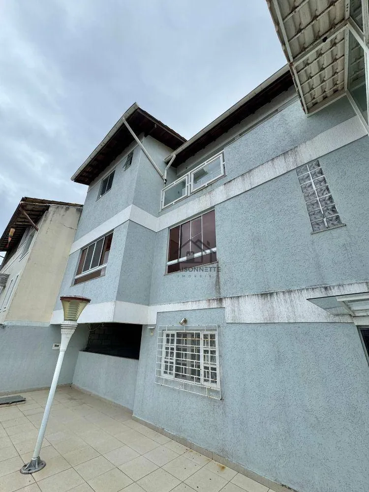 Casa, 3 quartos, 250 m² - Foto 4