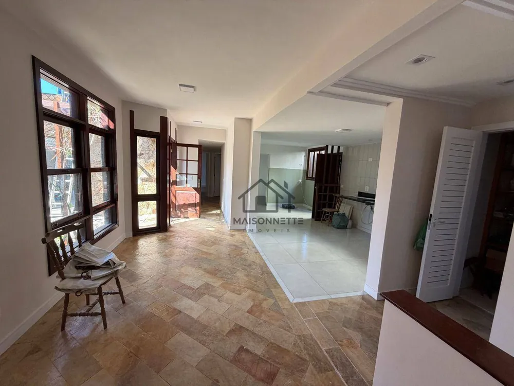 Casa, 4 quartos, 350 m² - Foto 3