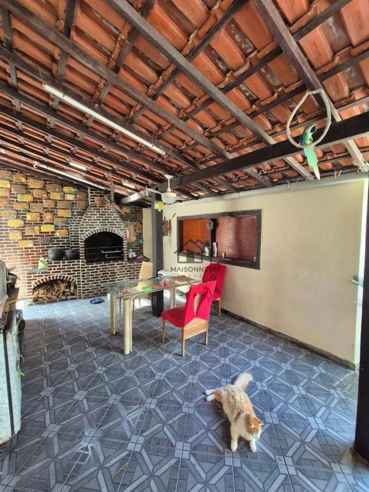 Casa, 3 quartos, 200 m² - Foto 6
