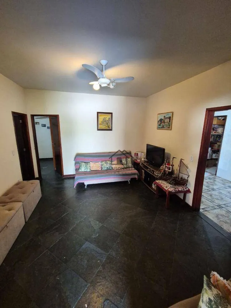 Casa, 3 quartos, 200 m² - Foto 3
