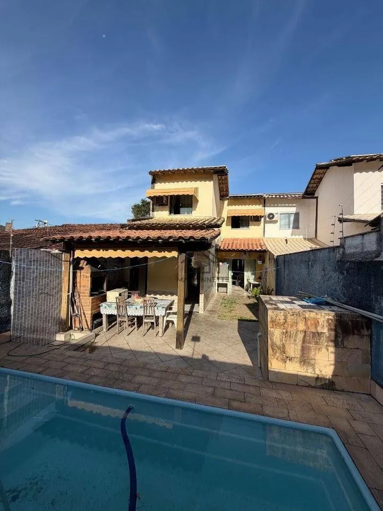 Casa, 3 quartos, 152 m² - Foto 1