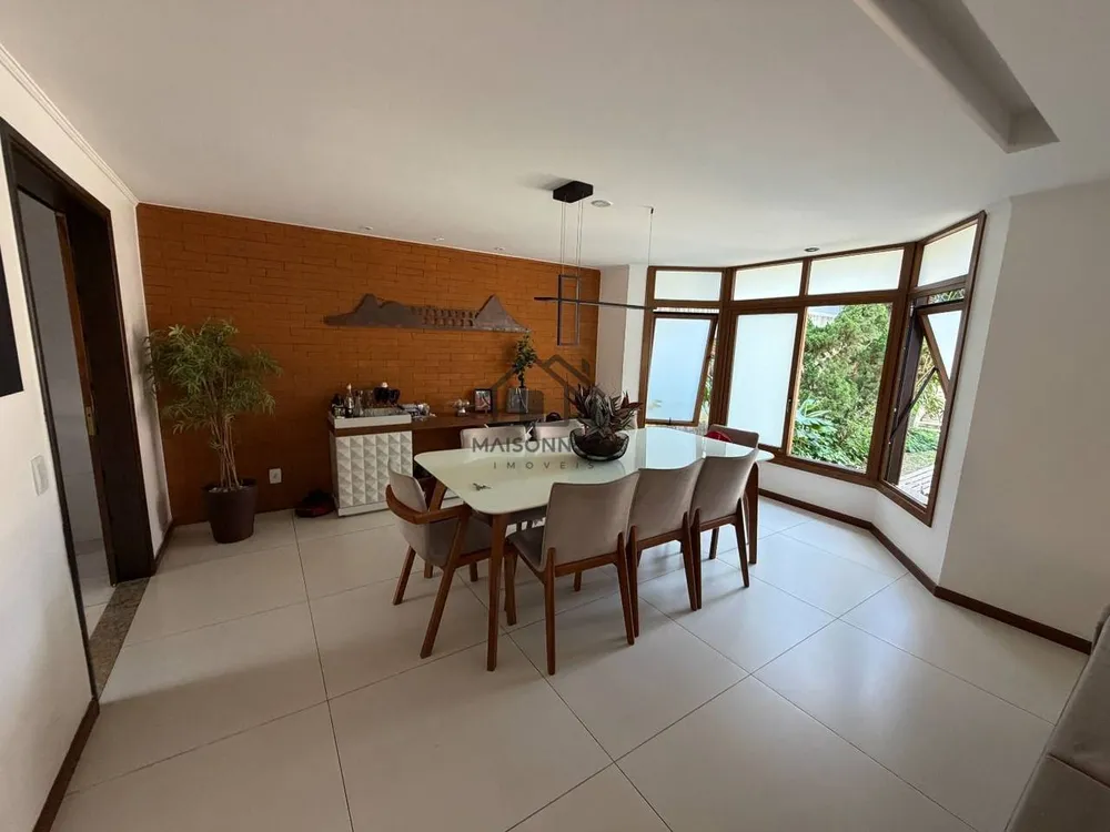 Casa, 4 quartos, 220 m² - Foto 10