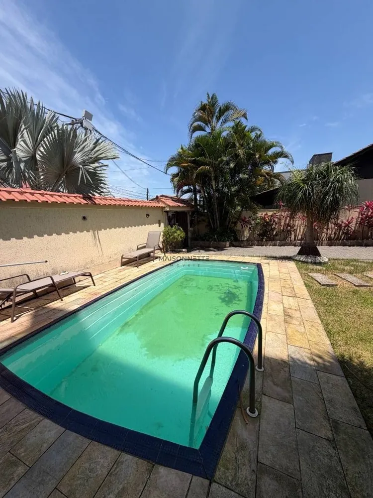 Casa, 4 quartos, 220 m² - Foto 13