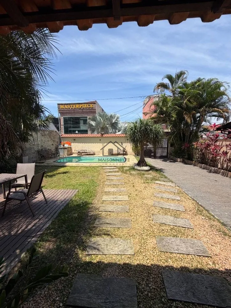 Casa, 4 quartos, 220 m² - Foto 12