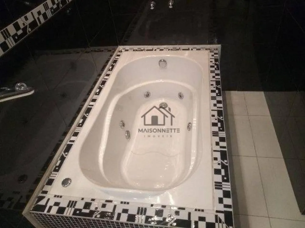 Casa, 4 quartos, 270 m² - Foto 21