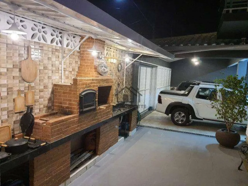 Casa, 4 quartos, 270 m² - Foto 8