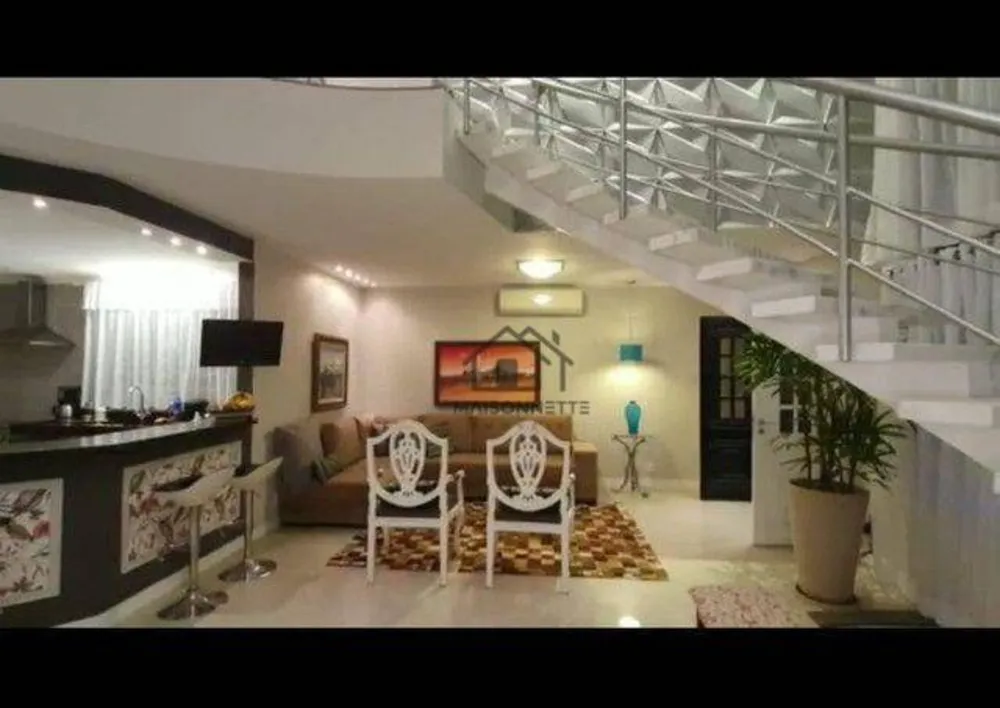 Casa, 4 quartos, 270 m² - Foto 11