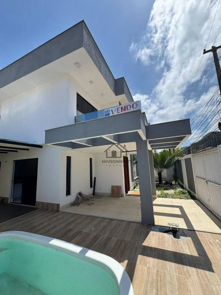 Casa, 4 quartos, 175 m² - Foto 3