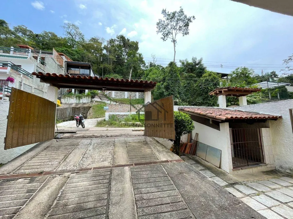Casa, 4 quartos, 300 m² - Foto 17