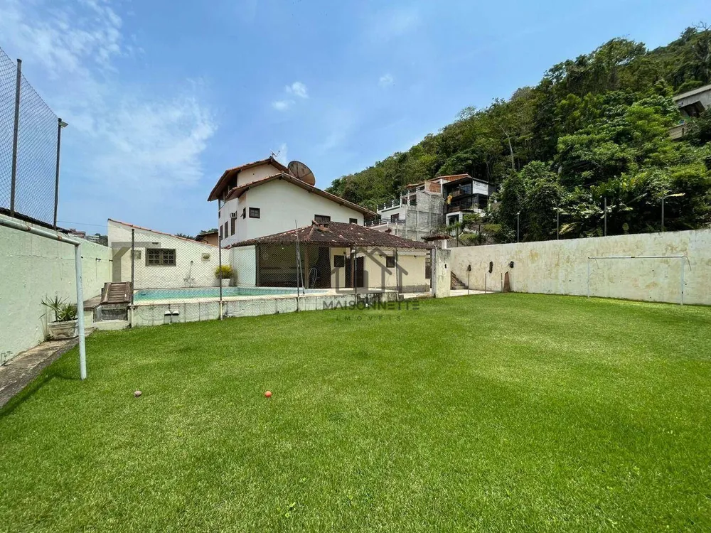 Casa, 4 quartos, 300 m² - Foto 2