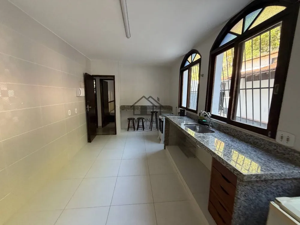 Casa, 5 quartos, 1500 m² - Foto 35