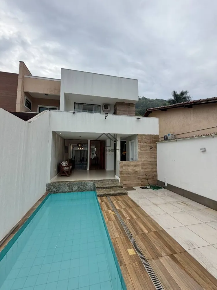 Casa, 4 quartos, 180 m² - Foto 2