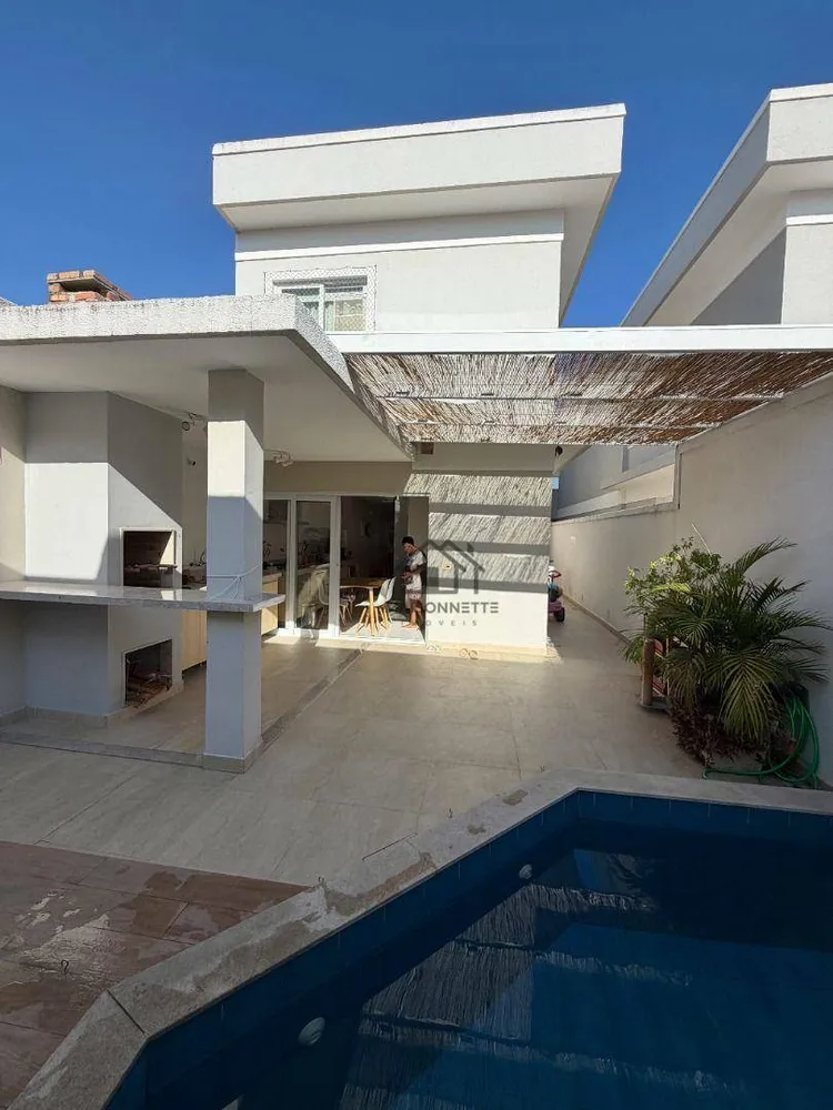 Casa de Condomínio, 4 quartos - Foto 1