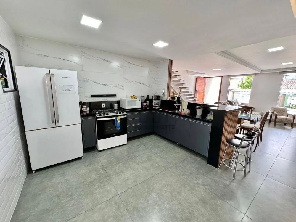 Casa, 3 quartos, 190 m² - Foto 11