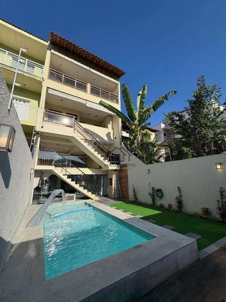 Casa, 3 quartos, 289 m² - Foto 2