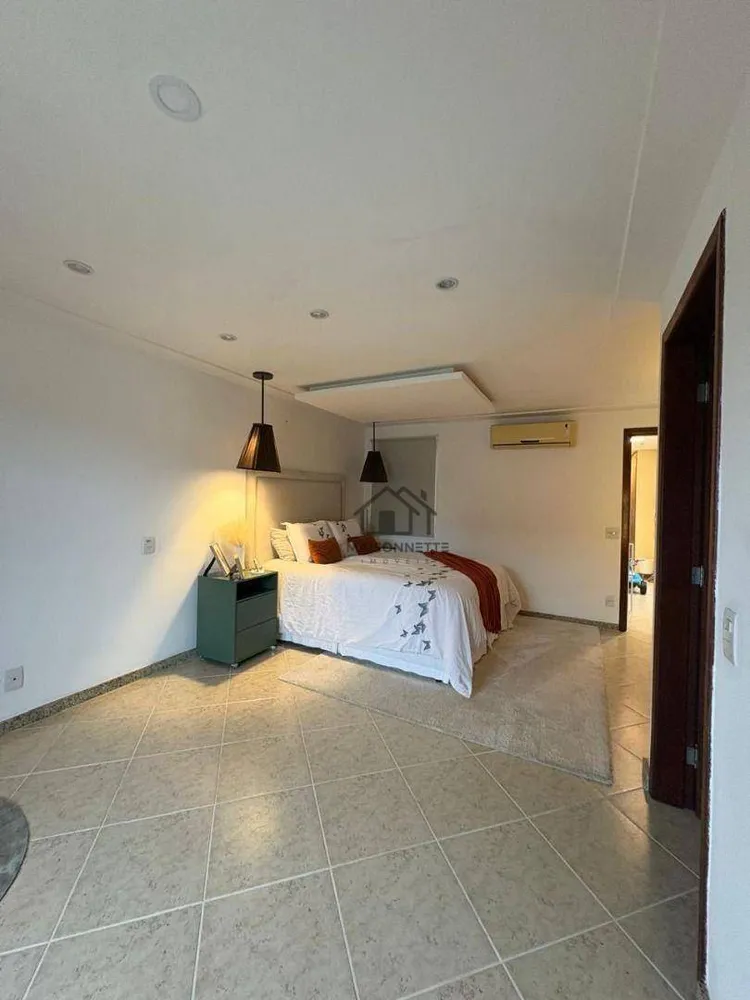 Casa, 3 quartos, 289 m² - Foto 28
