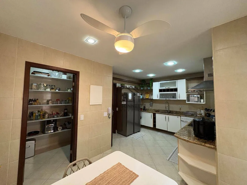 Casa, 3 quartos, 289 m² - Foto 23
