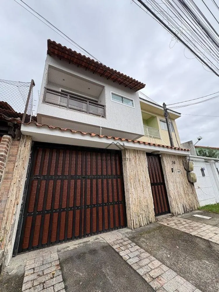 Casa, 3 quartos, 289 m² - Foto 3