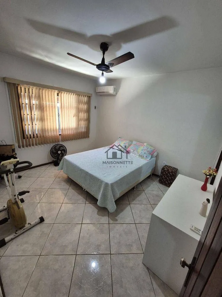 Casa, 3 quartos, 200 m² - Foto 20